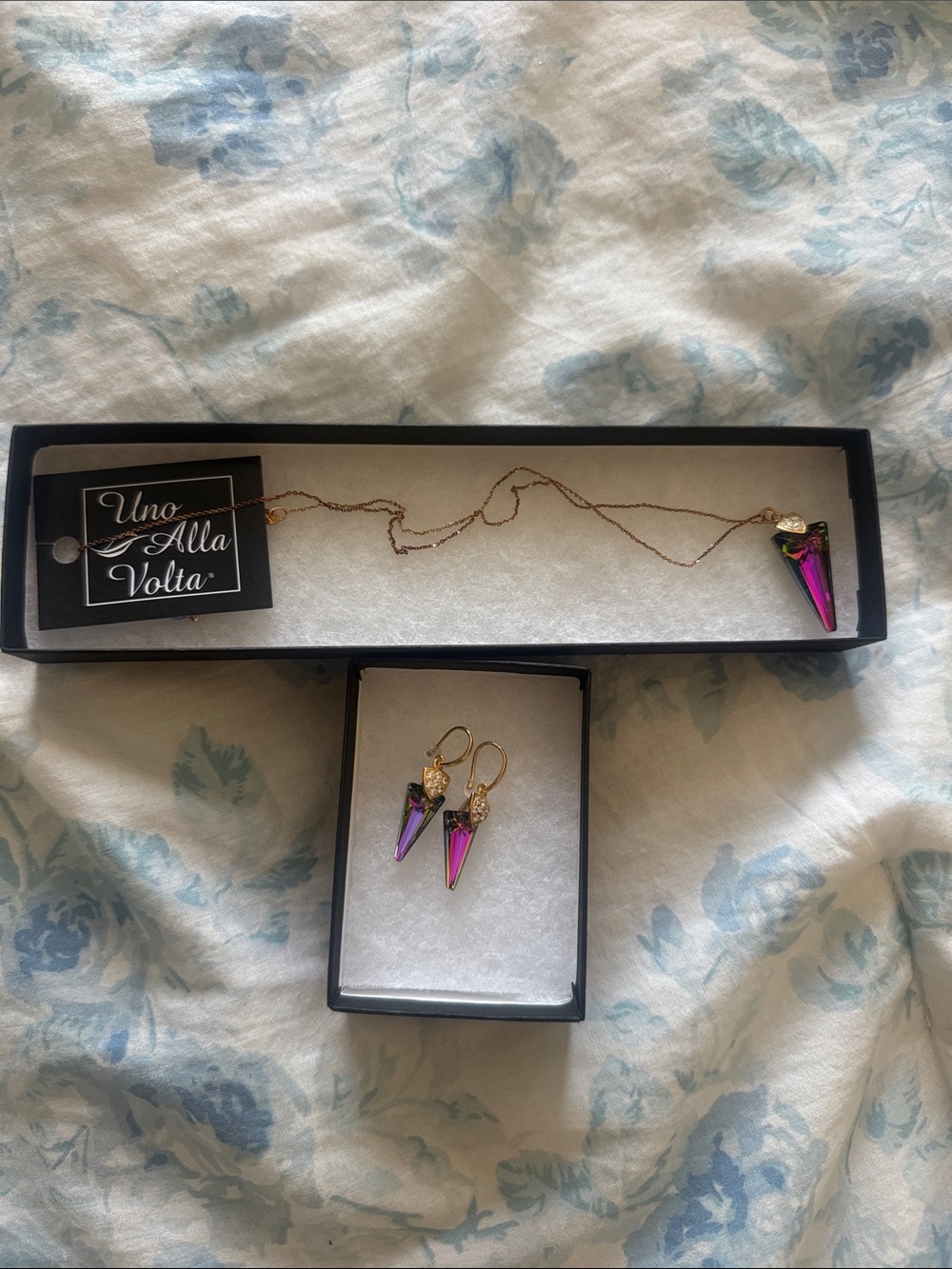 New Pink-Purple Iridescent Spike Necklace & Earring Set